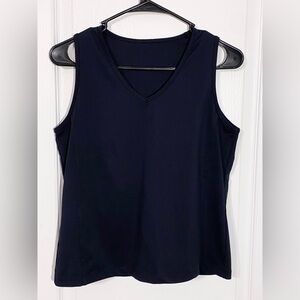Y2K be inspired V-Neck Performance Tank Top w/ Built-In Bra Black M